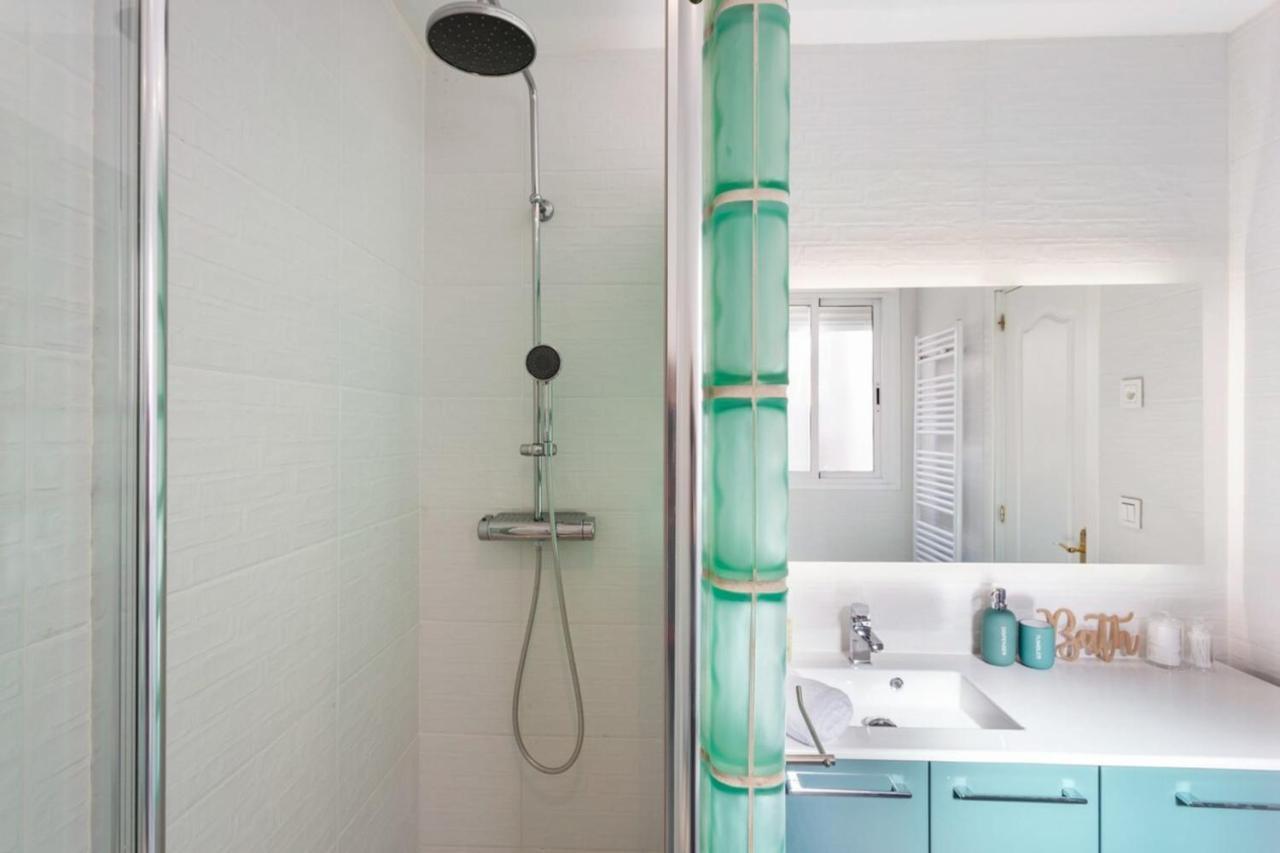 Elegant 1 Bedroom Apartment In The Heart Of Centro Madrid Luaran gambar