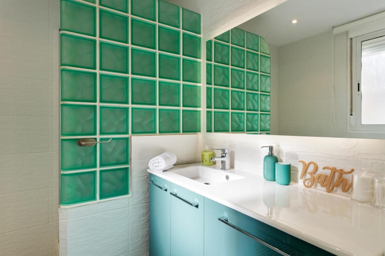 Elegant 1 Bedroom Apartment In The Heart Of Centro Madrid Luaran gambar