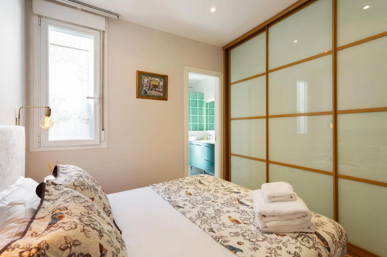 Elegant 1 Bedroom Apartment In The Heart Of Centro Madrid Luaran gambar